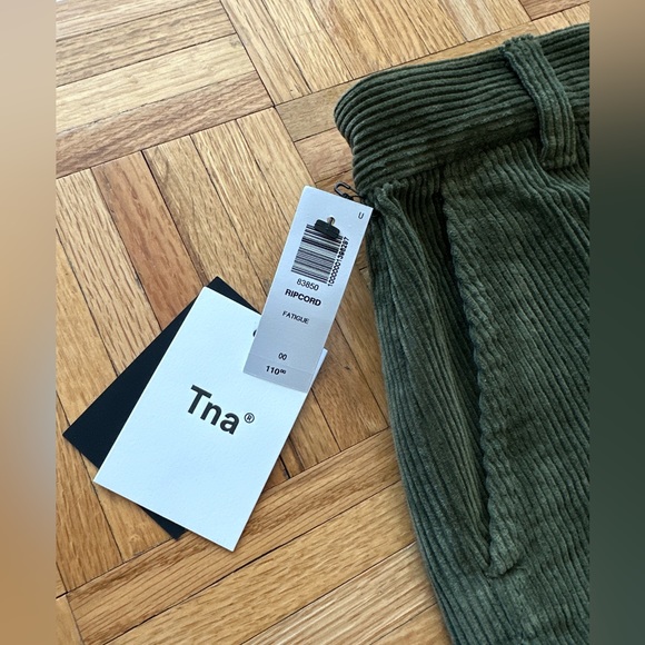 TNA ripcord corduroy pant - Picture 4 of 5